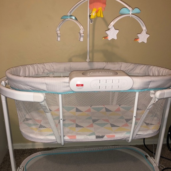 fisher price bassinet